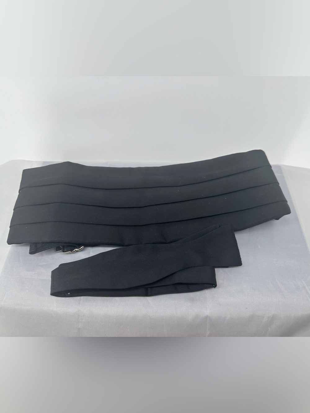 Black silk cummerbund and bowtie set